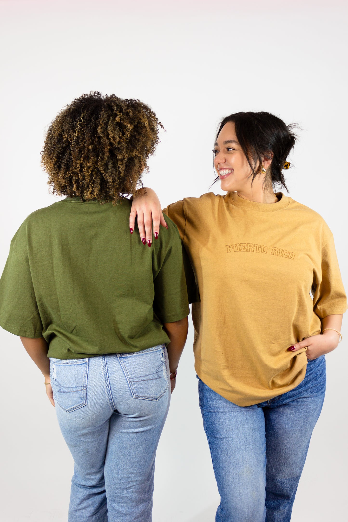 País Embroidered Shirt